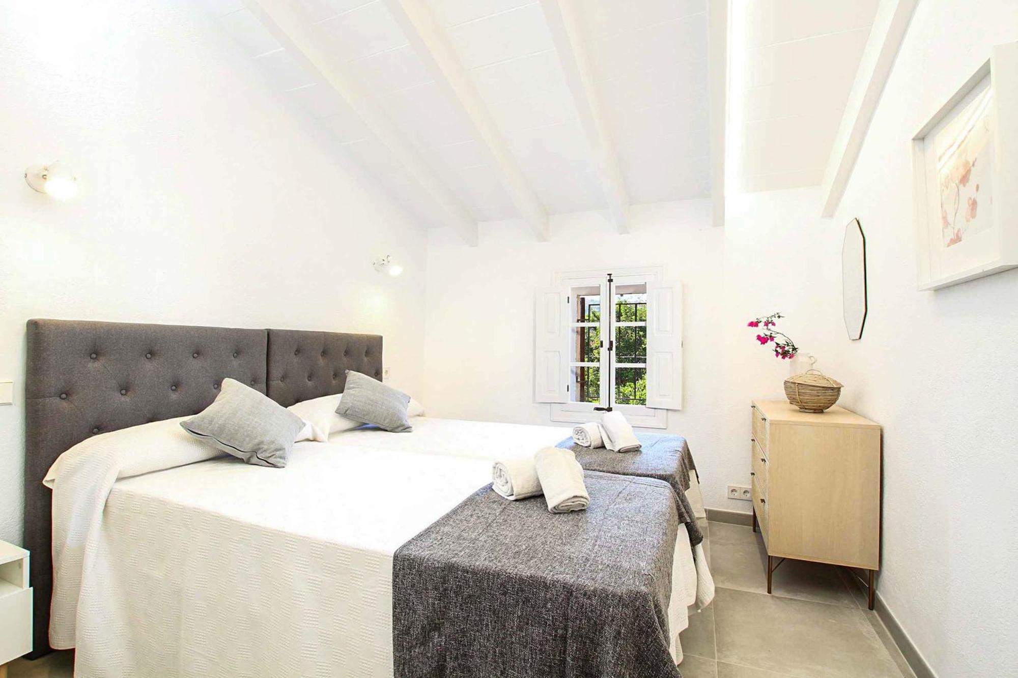 Crever Villa *